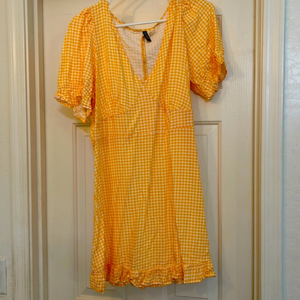 COPY - NWOT H&M Dress Size L
